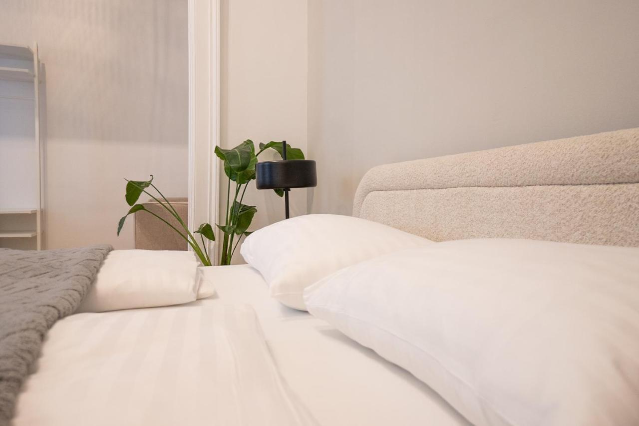 Spacious 110М2 Flat In The City Center เวียนนา ภายนอก รูปภาพ