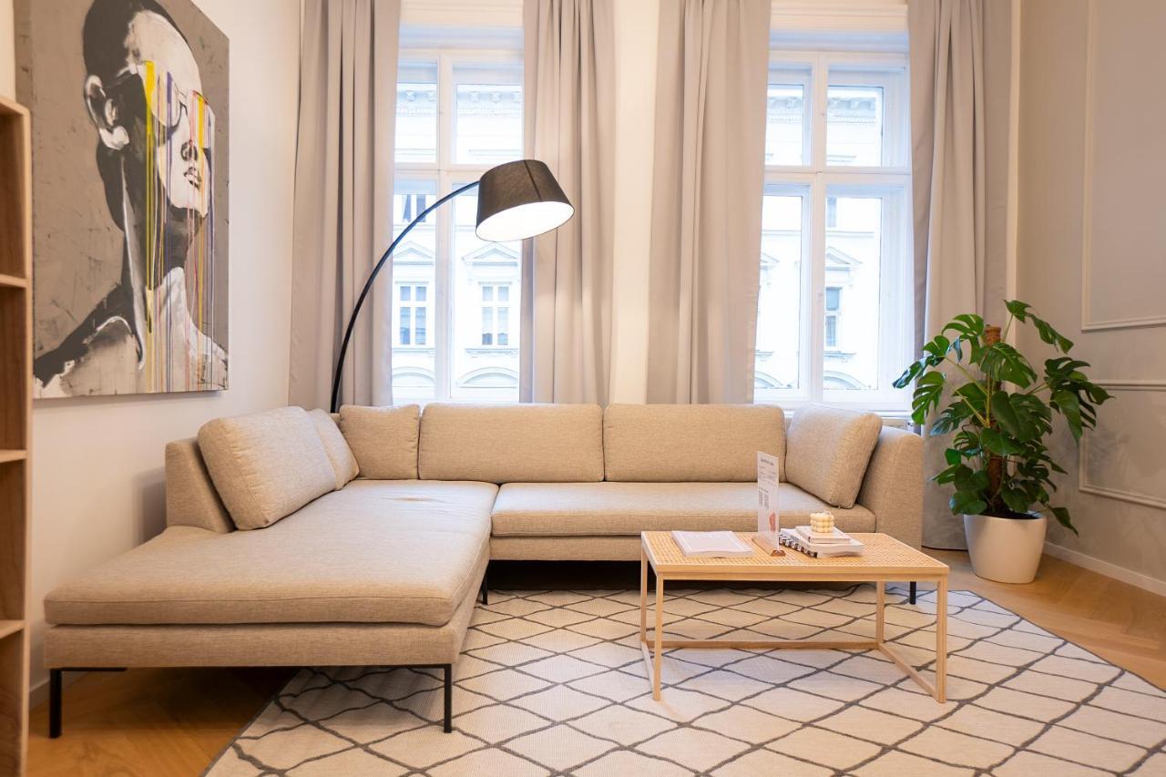 Spacious 110М2 Flat In The City Center เวียนนา ภายนอก รูปภาพ