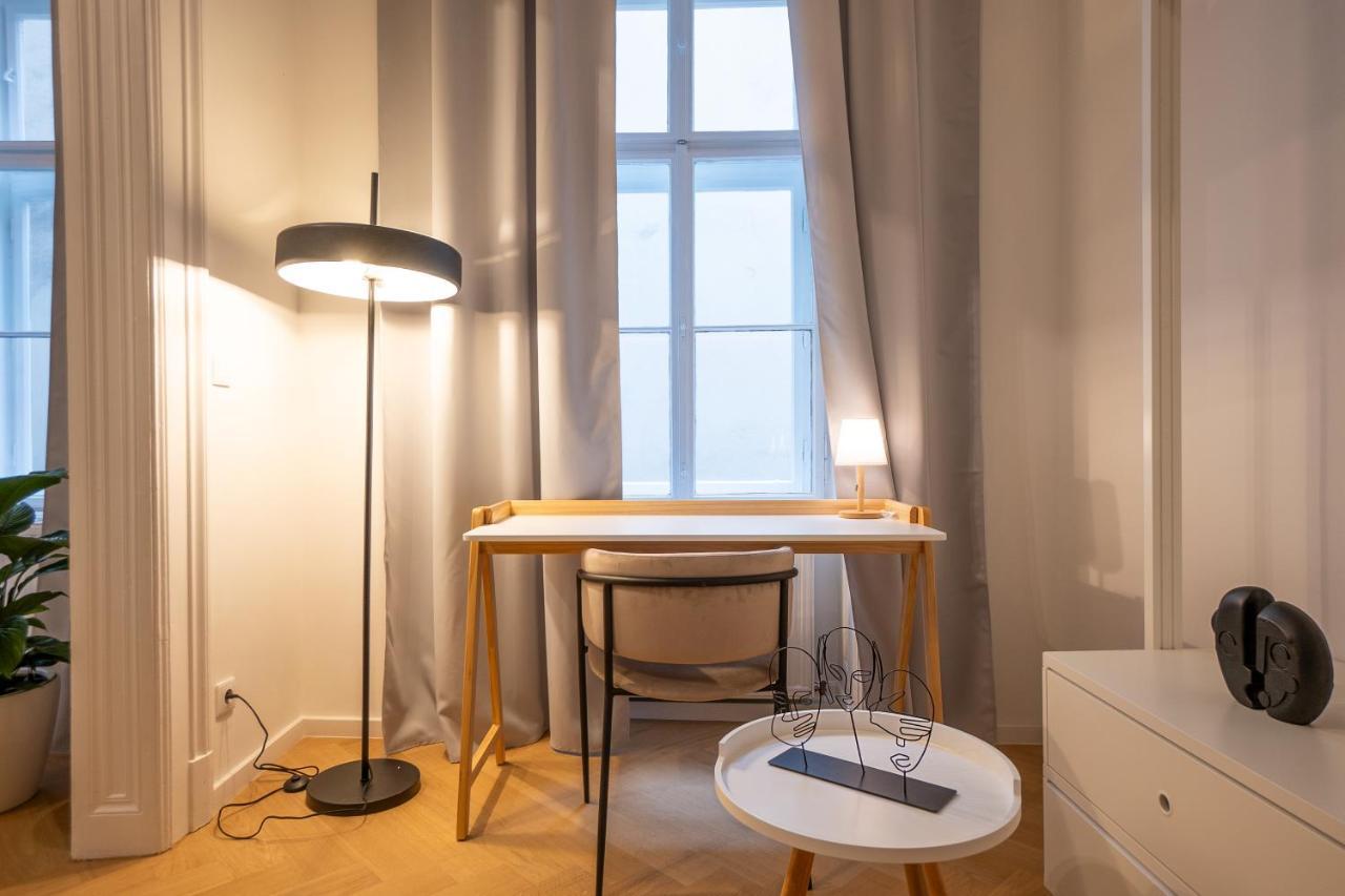 Spacious 110М2 Flat In The City Center เวียนนา ภายนอก รูปภาพ
