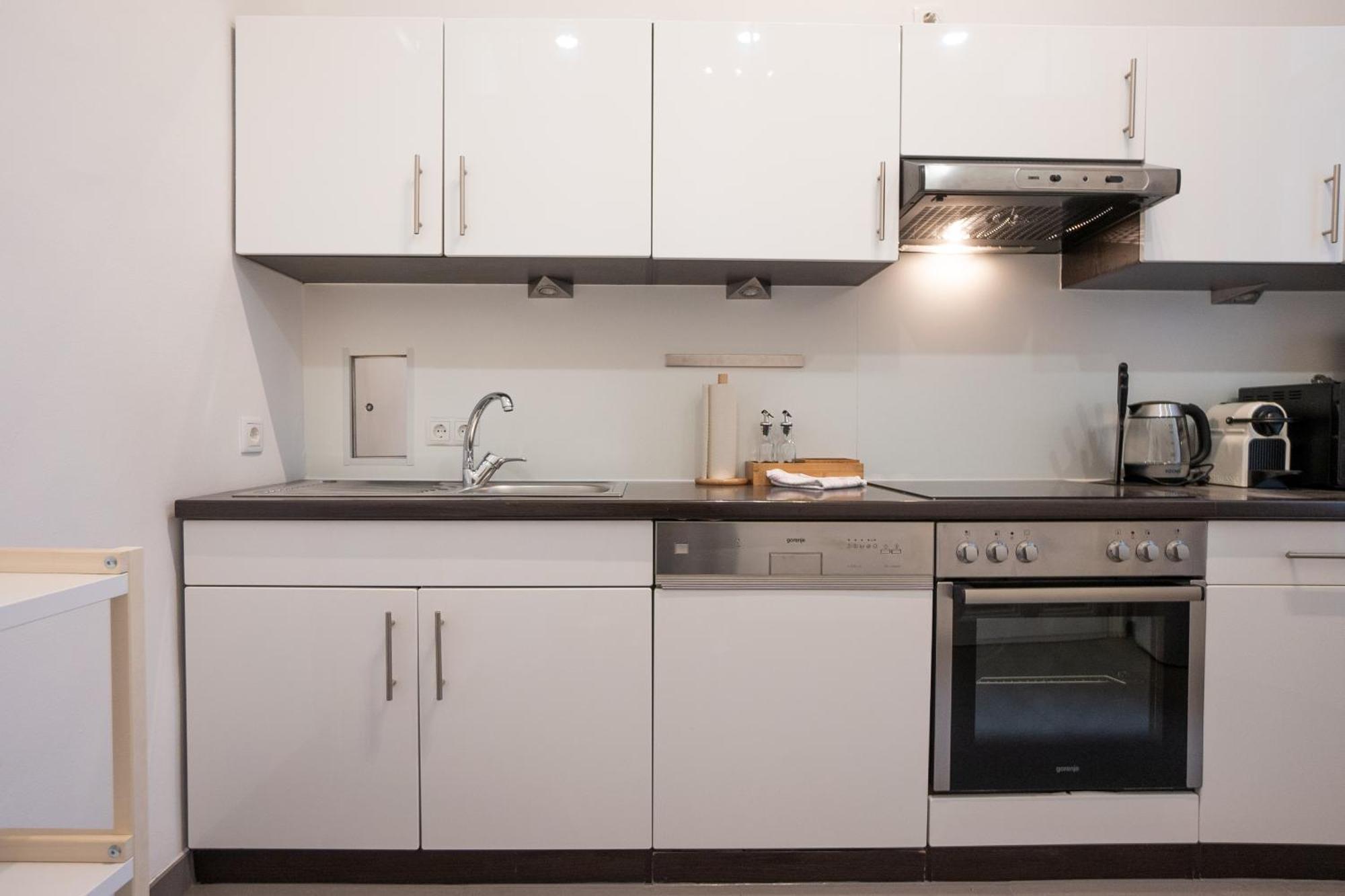 Spacious 110М2 Flat In The City Center เวียนนา ภายนอก รูปภาพ